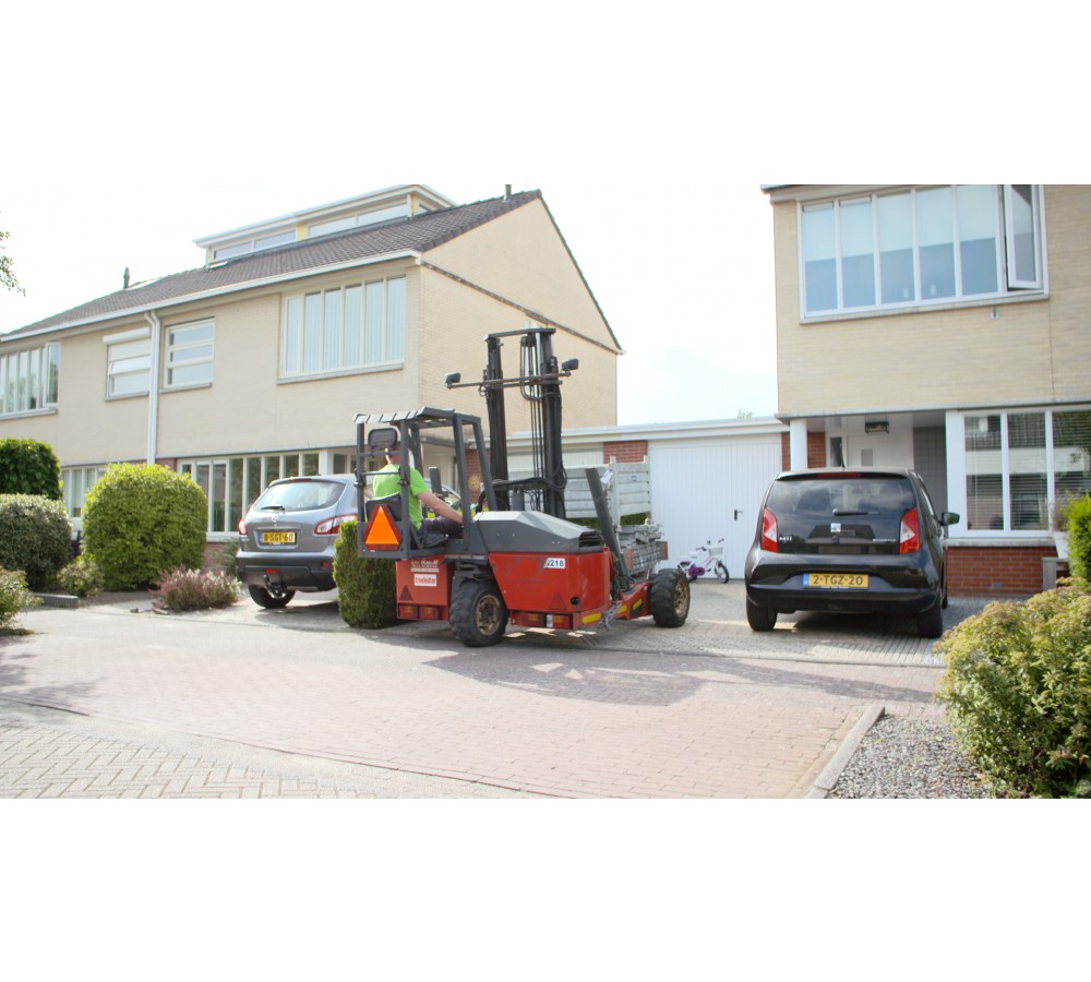 347 1385.00 00 42 11.Still003