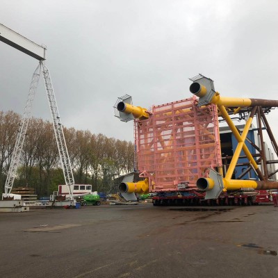 72m boorplatform Rotterdamse haven april 2020 9