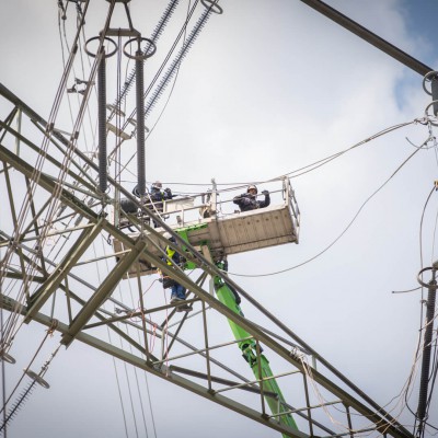 72m vrachtautohoogwerker hoogspanning West Duitsland april 2021 19