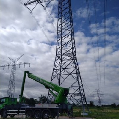 72m vrachtwagenhoogwerker hoogspanning Noord Duitsland Q4 2020 12