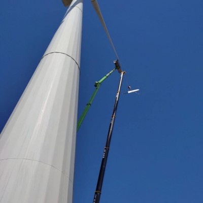 72m vrachtwagenhoogwerker montage windmolen Zeewolde juni 2021 6 v2