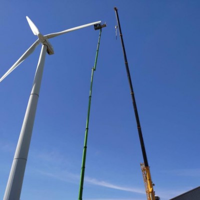 72m vrachtwagenhoogwerker montage windmolen Zeewolde juni 2021 9